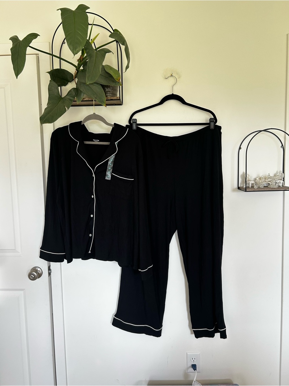 NWOT State of Day Black White Button Up Long Sleeve Pant Pajama Set Plus Size 3X